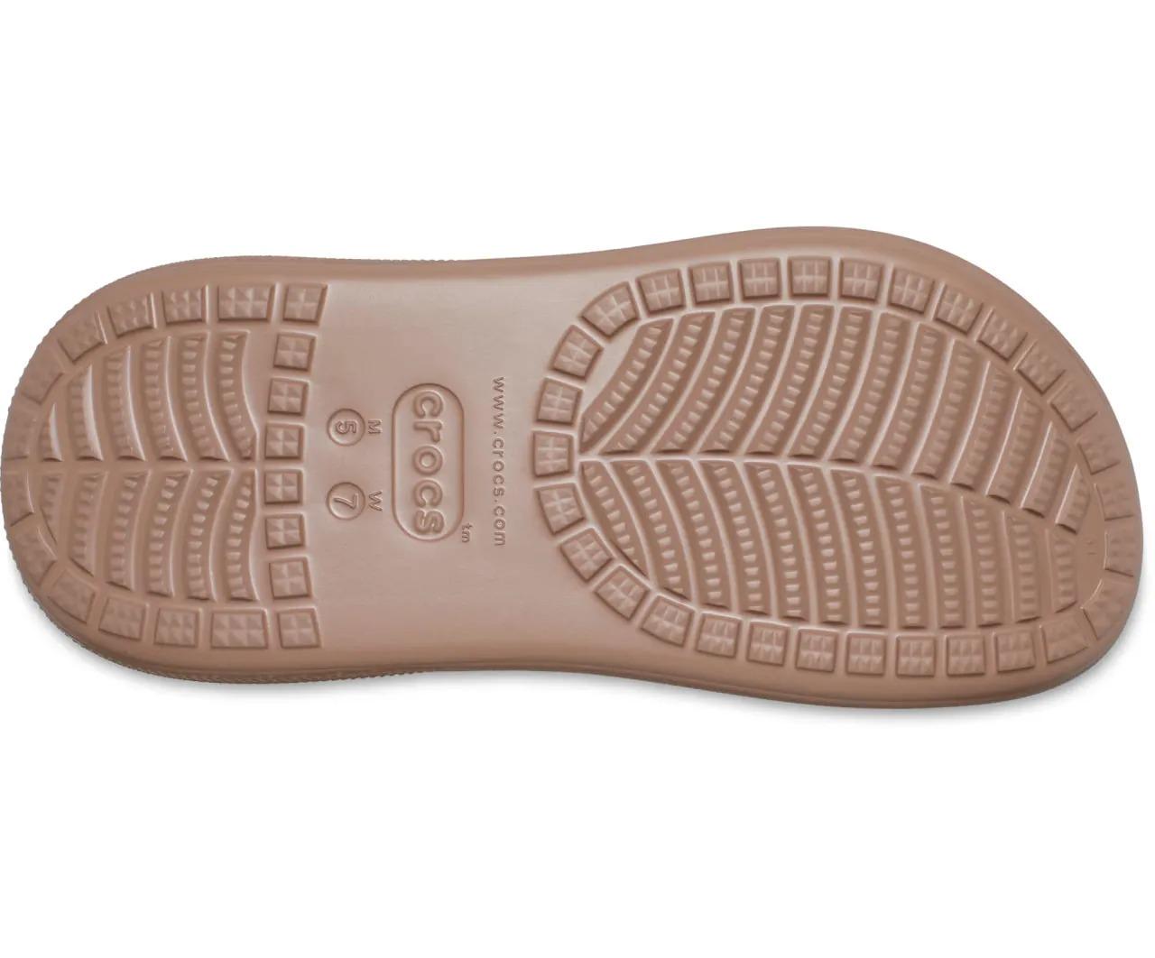 Сабо женские Crocs Classic Crush Clog M8W10 р. 41/42 26 см Latte (207521) - фото 6