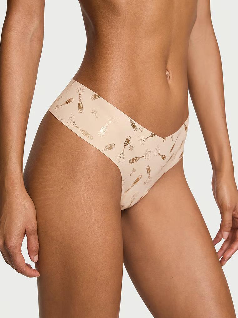 Трусики стринги Victoria's Secret No-Show Thong Panty S Бежевый (27216346)