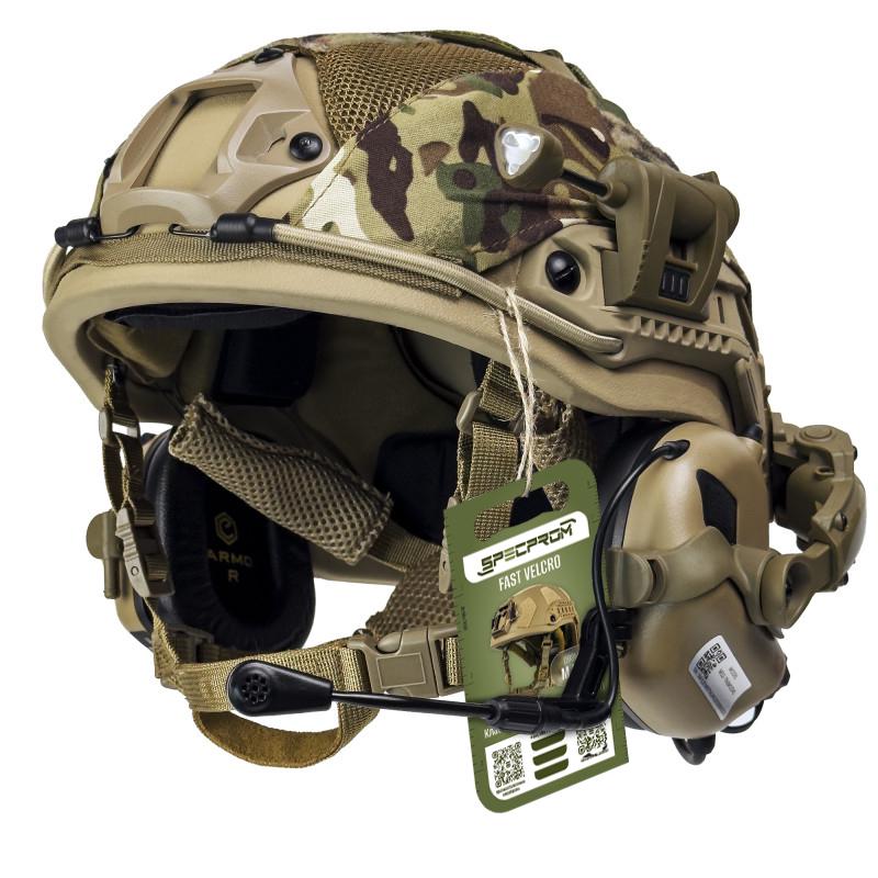 Шлем FAST SPECPROM в кавере с наушниками M32H с Чебурашками подсумком противовеса и тактическим фонариком Койот