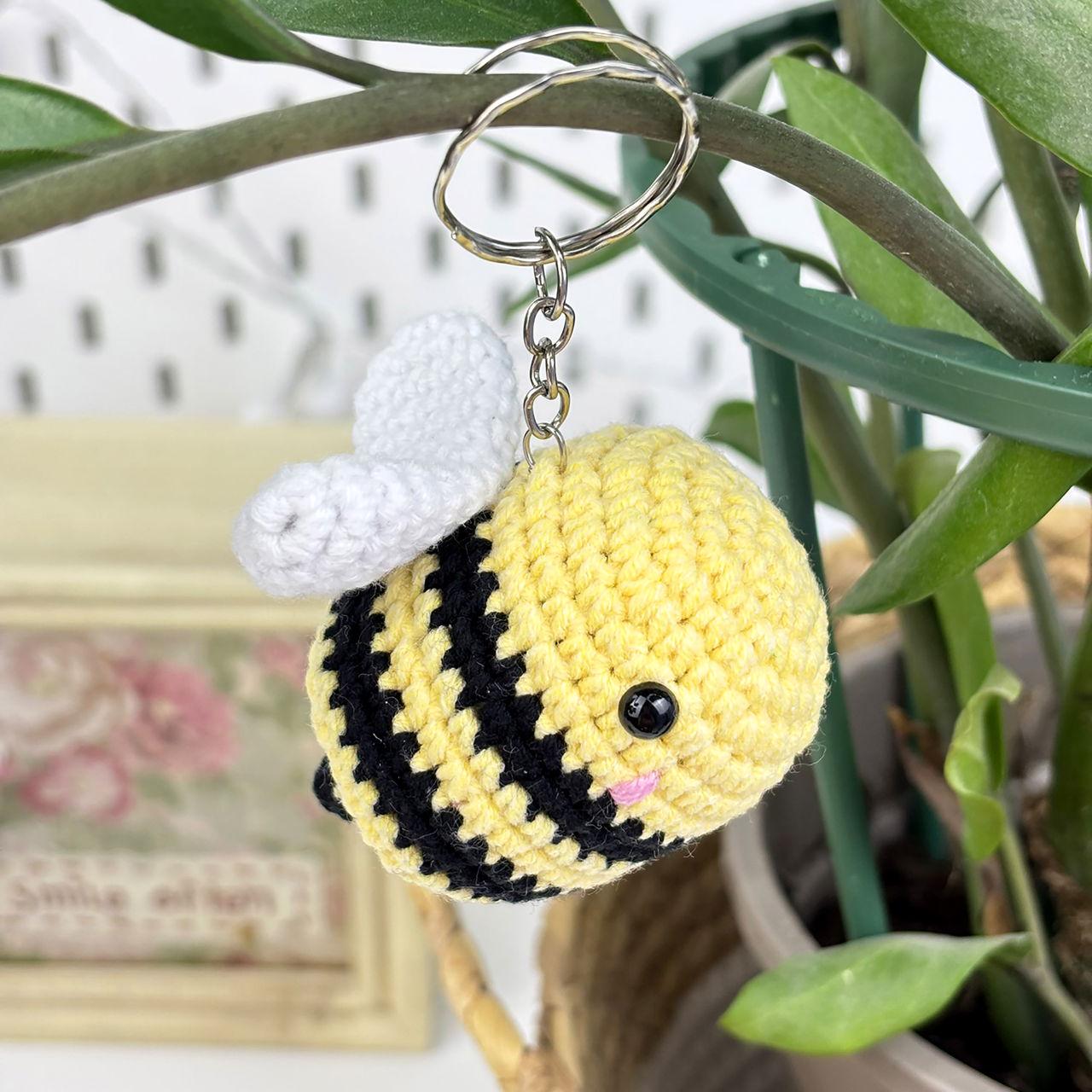 Набір для в'язання гачком Бджілка 0002 Жовтий/Чорний (161864) - фото 3 Набір для в'язання гачком Бджілка 0002 Жовтий/Чорний (161864) - фото 3