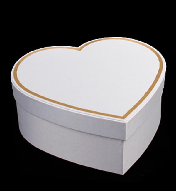 Подарочная коробка White heart 20,7x19,5x8 см - фото 1