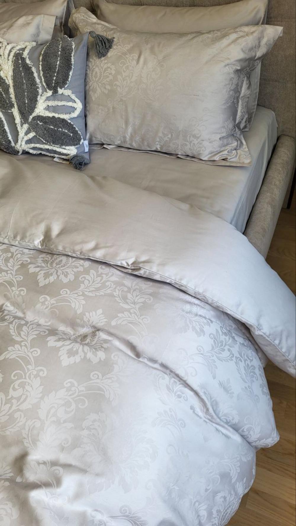 Комплект постельного белья Мир сатин жаккард Premium евро/наволочки 50х70/70х70 см Tiara Grey (6122) - фото 6 Комплект постельного белья Мир сатин жаккард Premium евро/наволочки 50х70/70х70 см Tiara Grey (6122) - фото 6