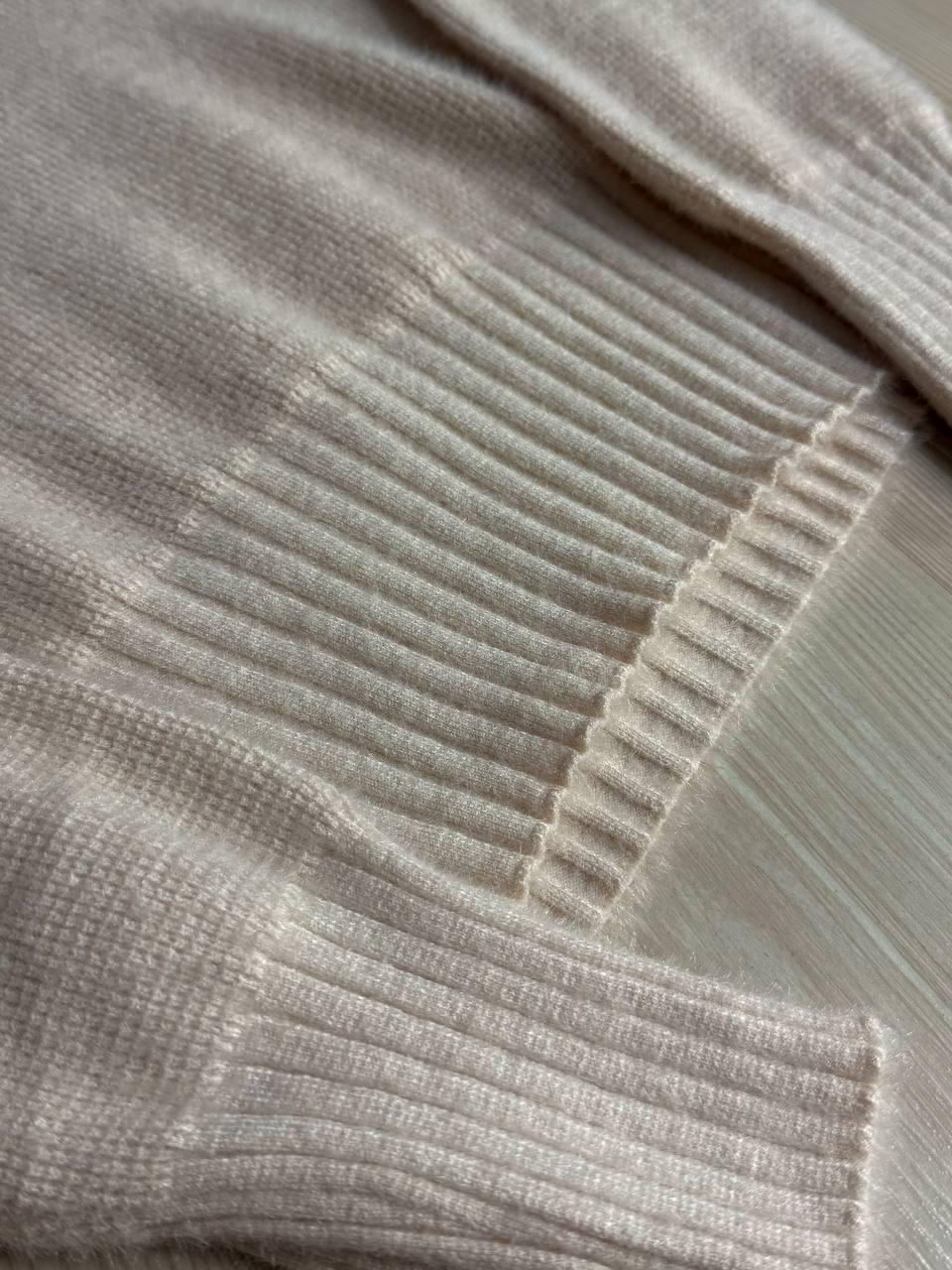 Светр жіночий Fancy Matinee 7571 вафельний з ангори оверсайз OS Бежевий (4989) - фото 2