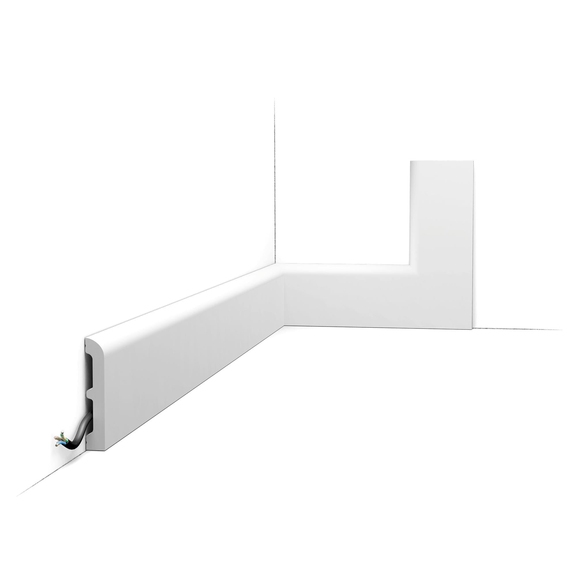 Плинтус напольный гладкий Orac decor SX183 2,00 м окрашенный в RAL 9003