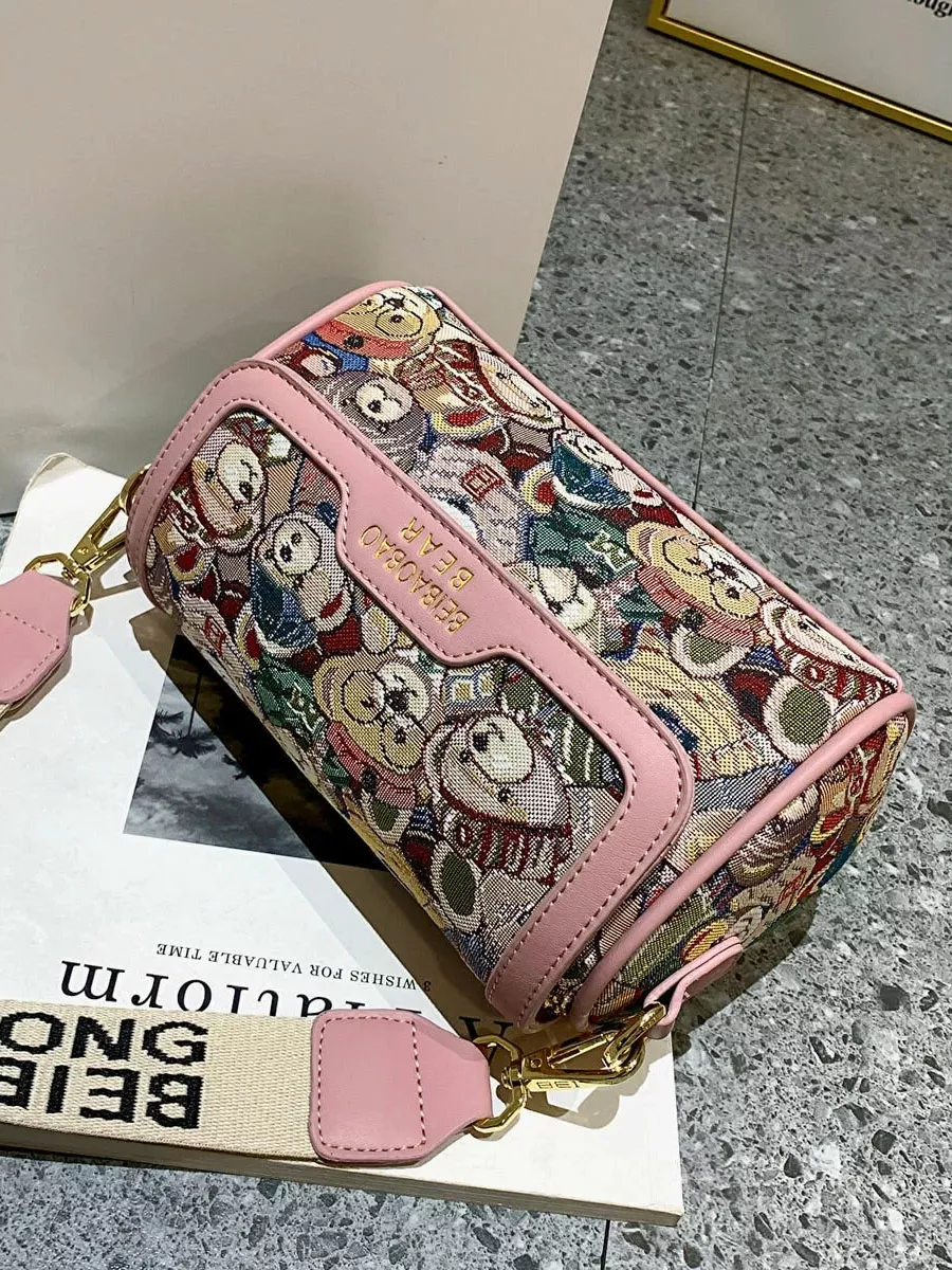 Жіноча сумка невелика через плече з ведмедиками Рожевий - фото 6 Жіноча сумка невелика через плече з ведмедиками Рожевий - фото 6