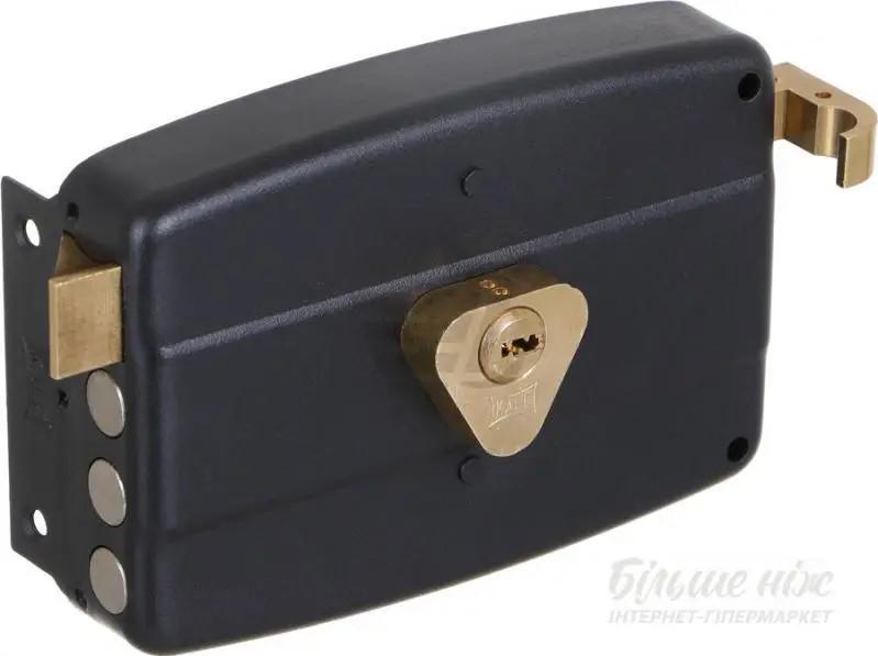 Замок 2001 A 3M накладной сталь окрашенная черной порошковой краской универсальный 70 мм 3 ригеля 5 ключей (1-30065) - фото 2 Замок 2001 A 3M накладной сталь окрашенная черной порошковой краской универсальный 70 мм 3 ригеля 5 ключей (1-30065) - фото 2