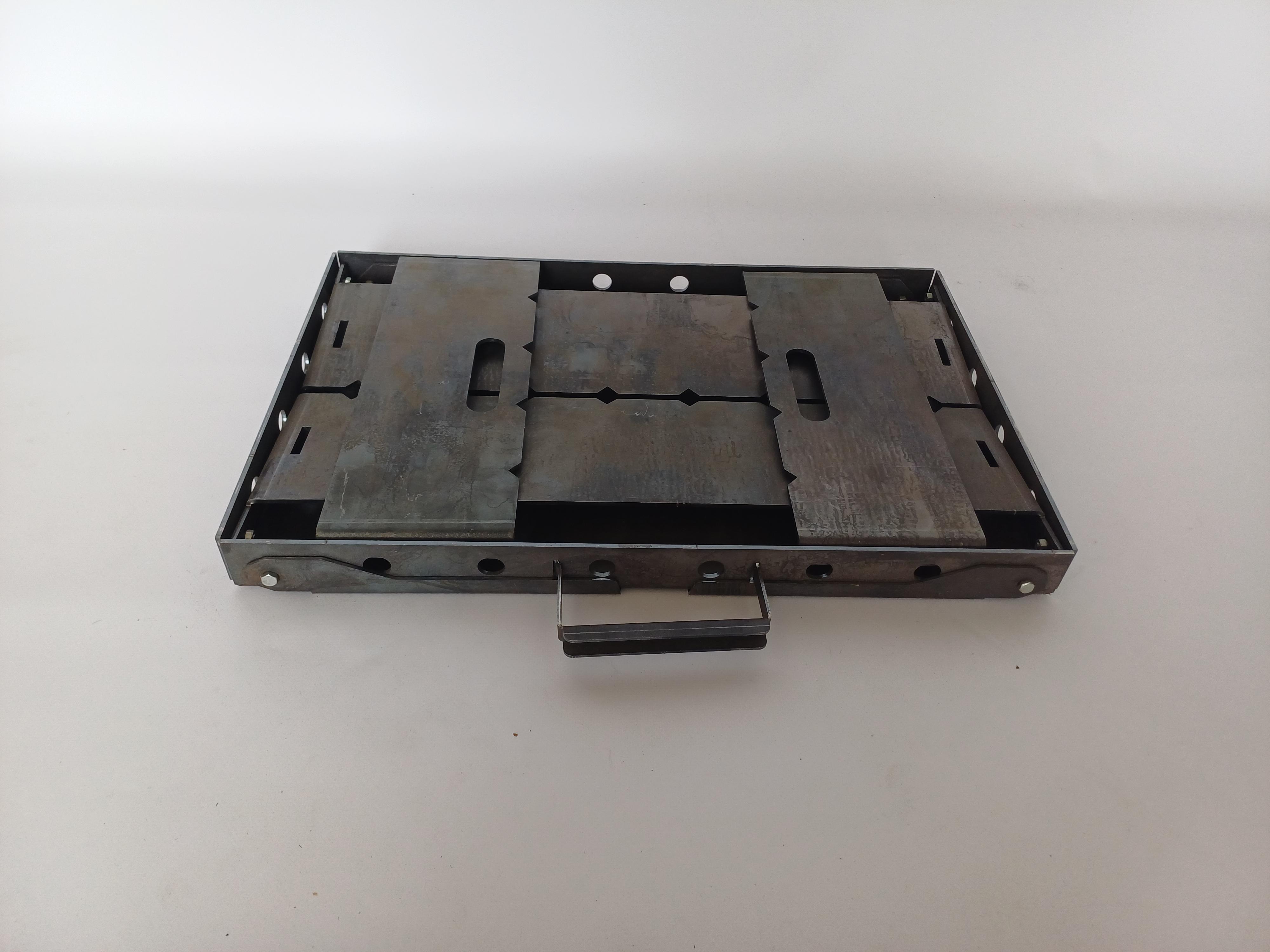 Мангал-валіза складний 8 шомпурів 3 мм (12062333) - фото 3 Мангал-валіза складний 8 шомпурів 3 мм (12062333) - фото 3