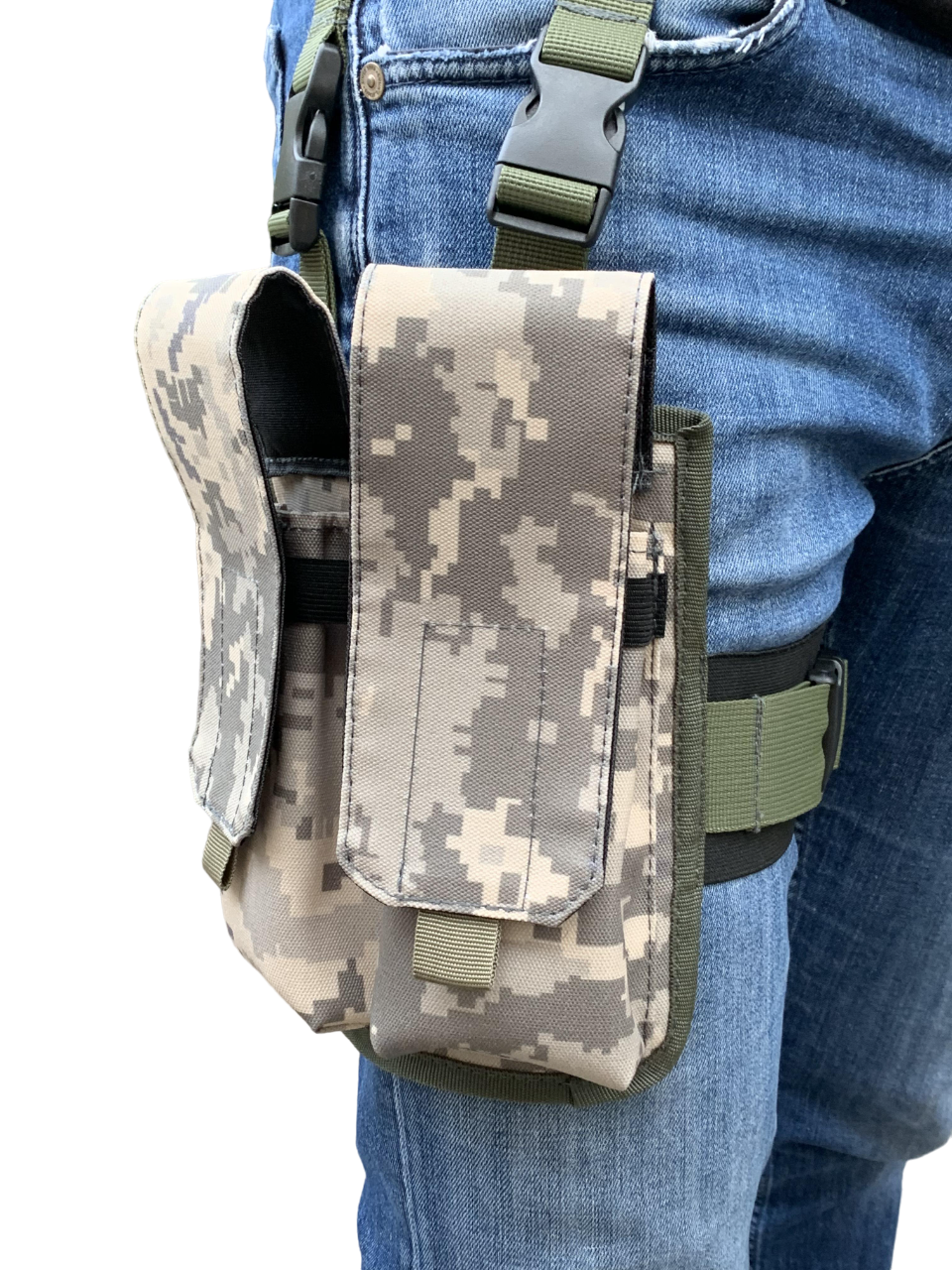 Подсумок на два магазина АК с креплением на ногу Пиксель