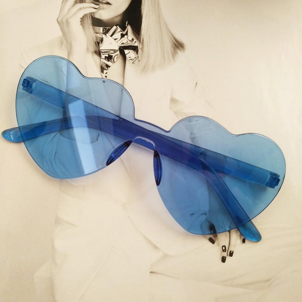 Солнцезащитные очки безоправные в форме сердца Голубой