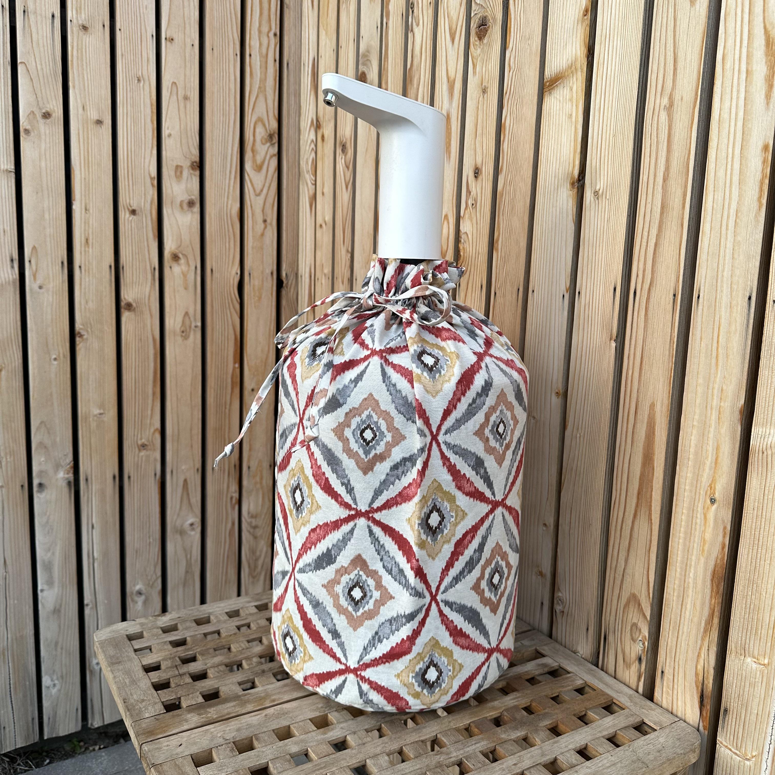 Чохол текстильний з тефлоном на пластиковий бутль 19 л майя Чохол текстильний з тефлоном на пластиковий бутль 19 л майя