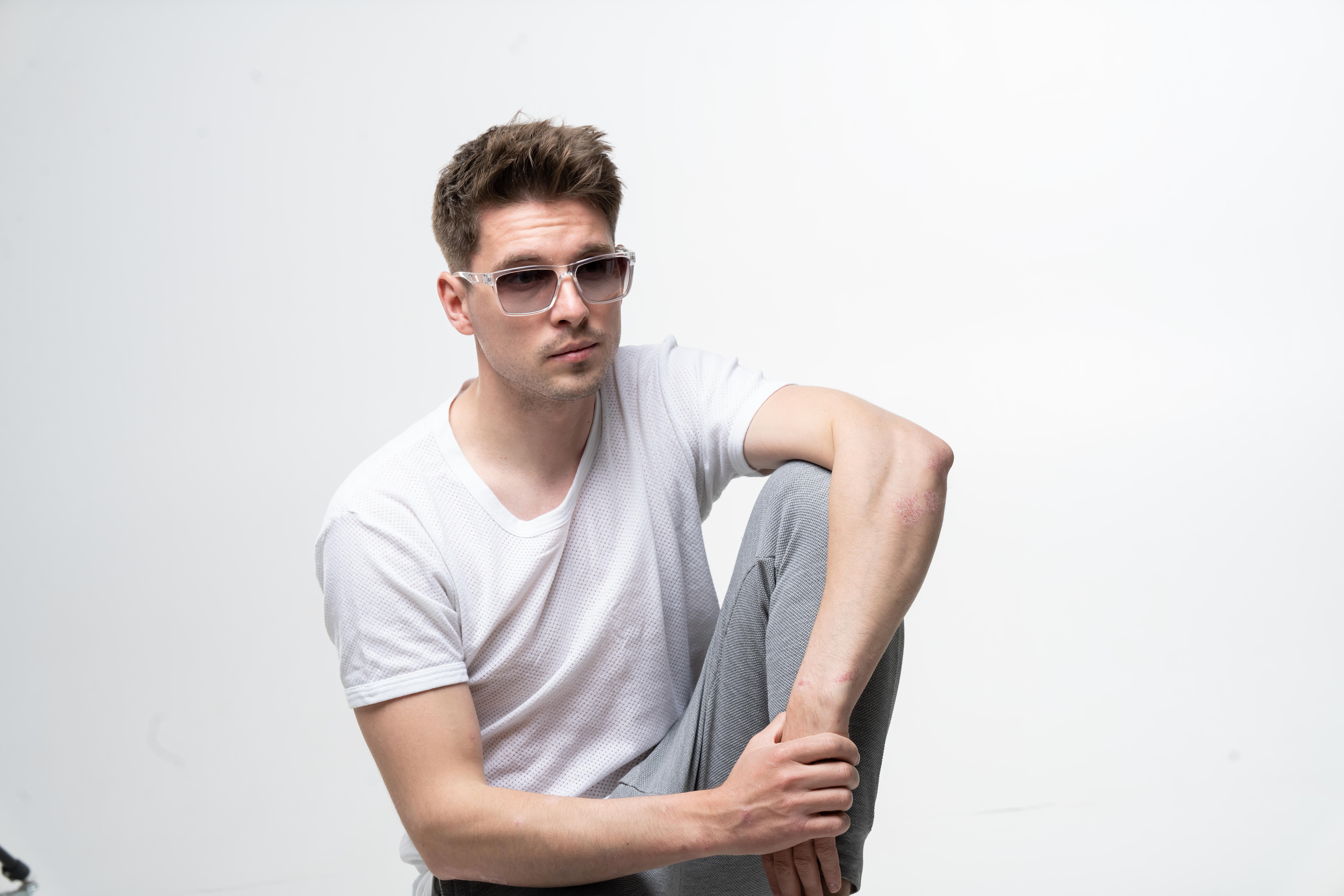 Сонцезахисні окуляри чоловічі Dackor 477 Crystal - фото 6 Сонцезахисні окуляри чоловічі Dackor 477 Crystal - фото 6