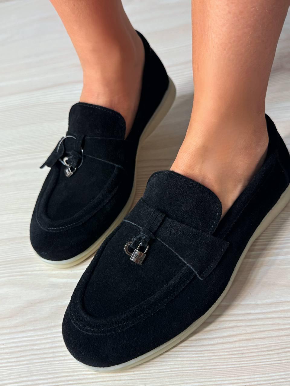 Туфли женские Hengji 336-1 замшевые лоферы с фурнитурой р. 41 26 см Черный