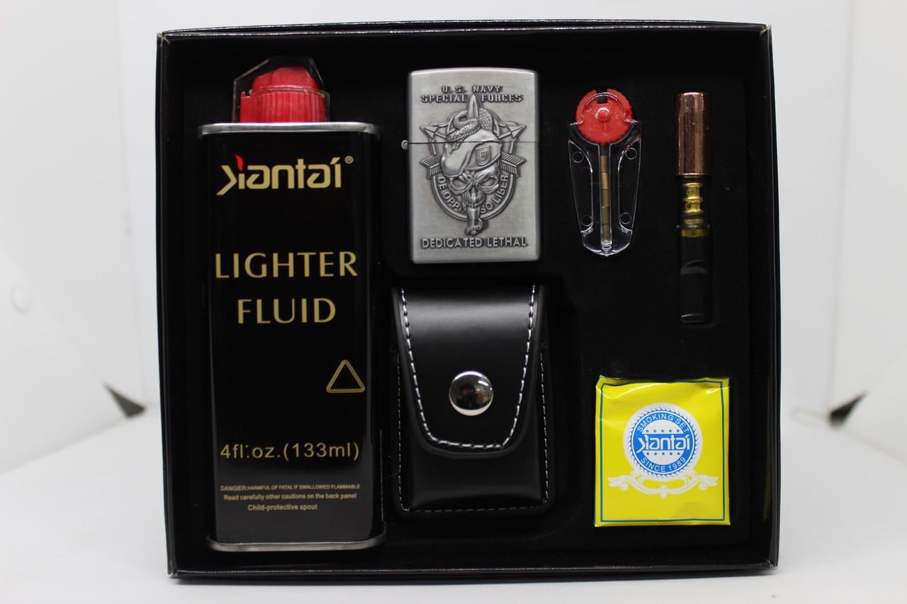 Подарочный набор ZIPPO с бензиновой зажигалкой Skull №2-139/20-7 019 (2729770108) Подарочный набор ZIPPO с бензиновой зажигалкой Skull №2-139/20-7 019 (2729770108)