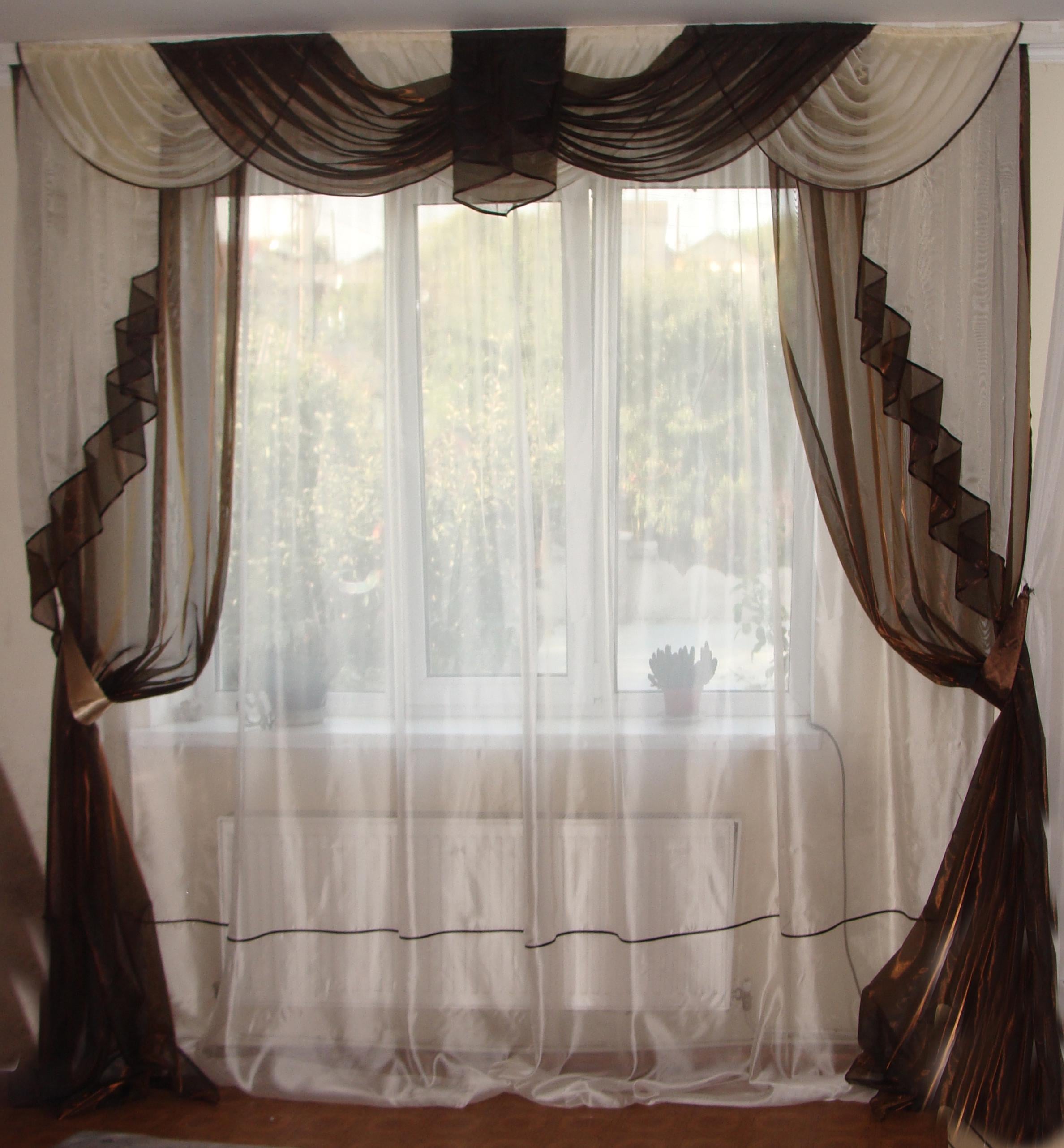 Комплект штор тюль и ламбрекен Firanka Classic Органза карниз 25 см Шоколадный с бежевым (65к_2,5м)