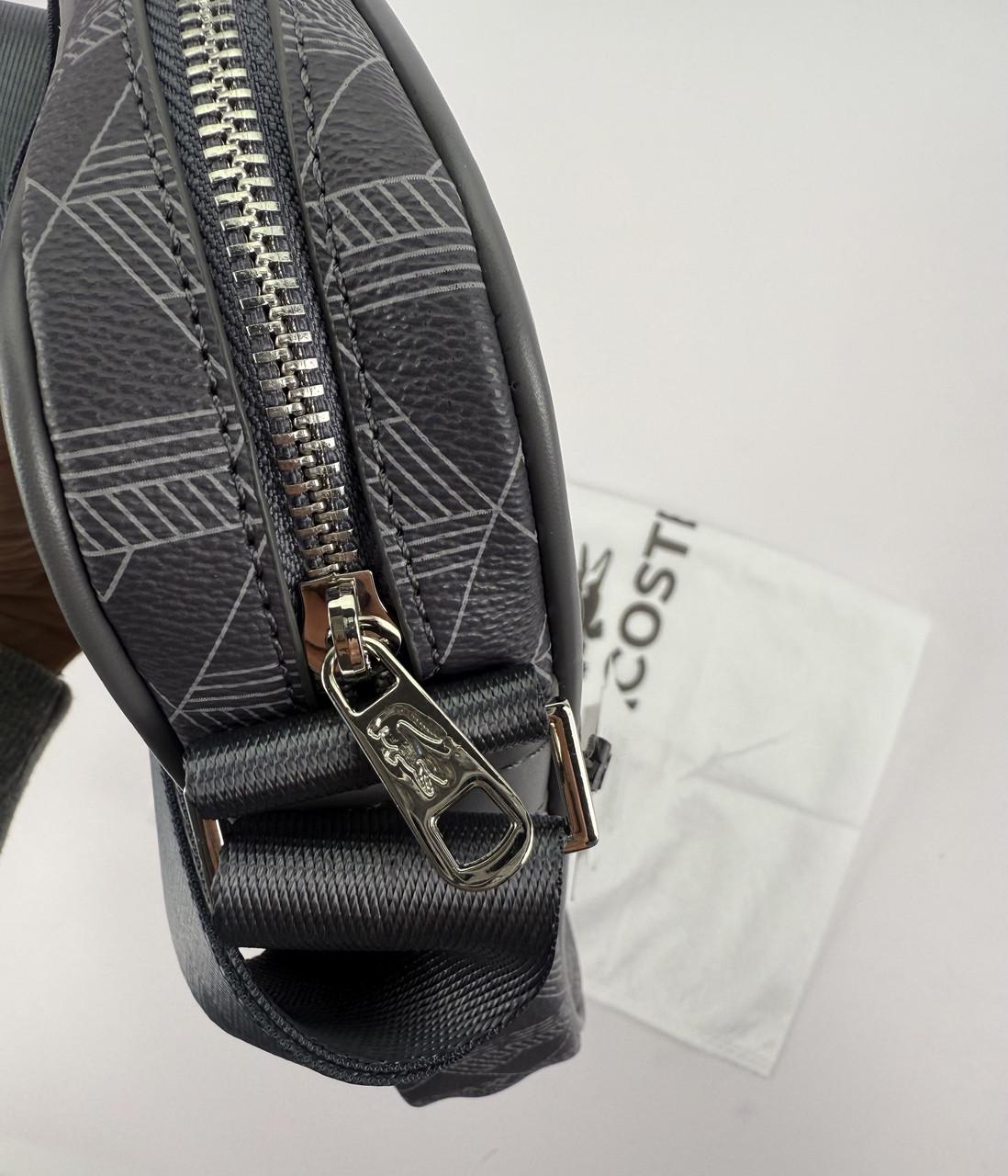 Барсетка Lacoste через плечо монограммная Серый - фото 2 Барсетка Lacoste через плечо монограммная Серый - фото 2