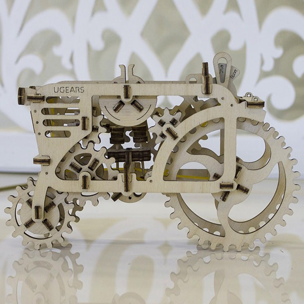 3D пазл механический UGEARS «Трактор» - фото 3 3D пазл механический UGEARS «Трактор» - фото 3