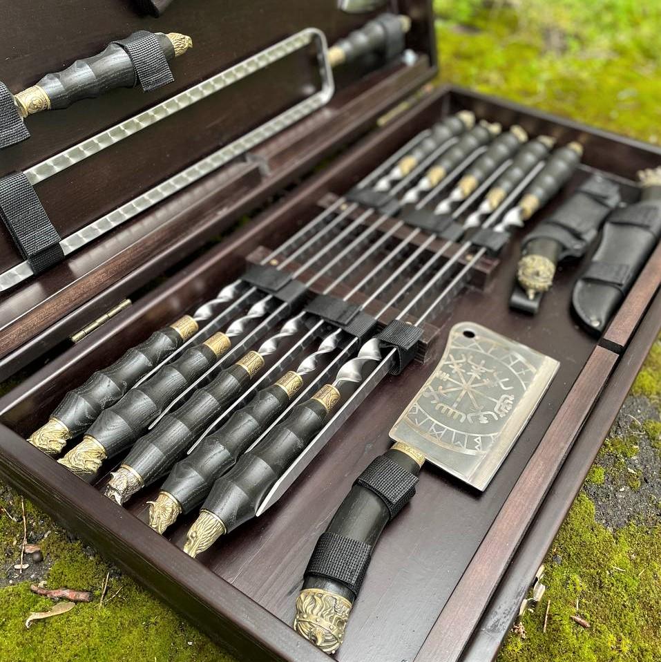 Набір шампурів Категат Gorillas BBQ в дерев'яній коробці - фото 6 Набір шампурів Категат Gorillas BBQ в дерев'яній коробці - фото 6