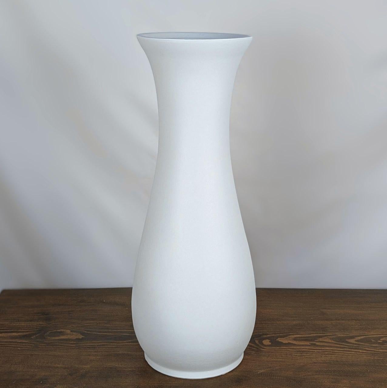 Ваза Nana Ceramics напольная высокая Осень Муар 60 см Белый