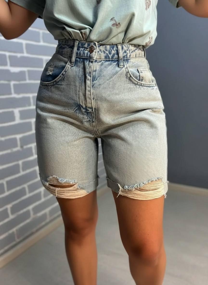 Шорты джинсовые женские Women Denim 355-973 рваные р. 34 Светло-голубой (2331)