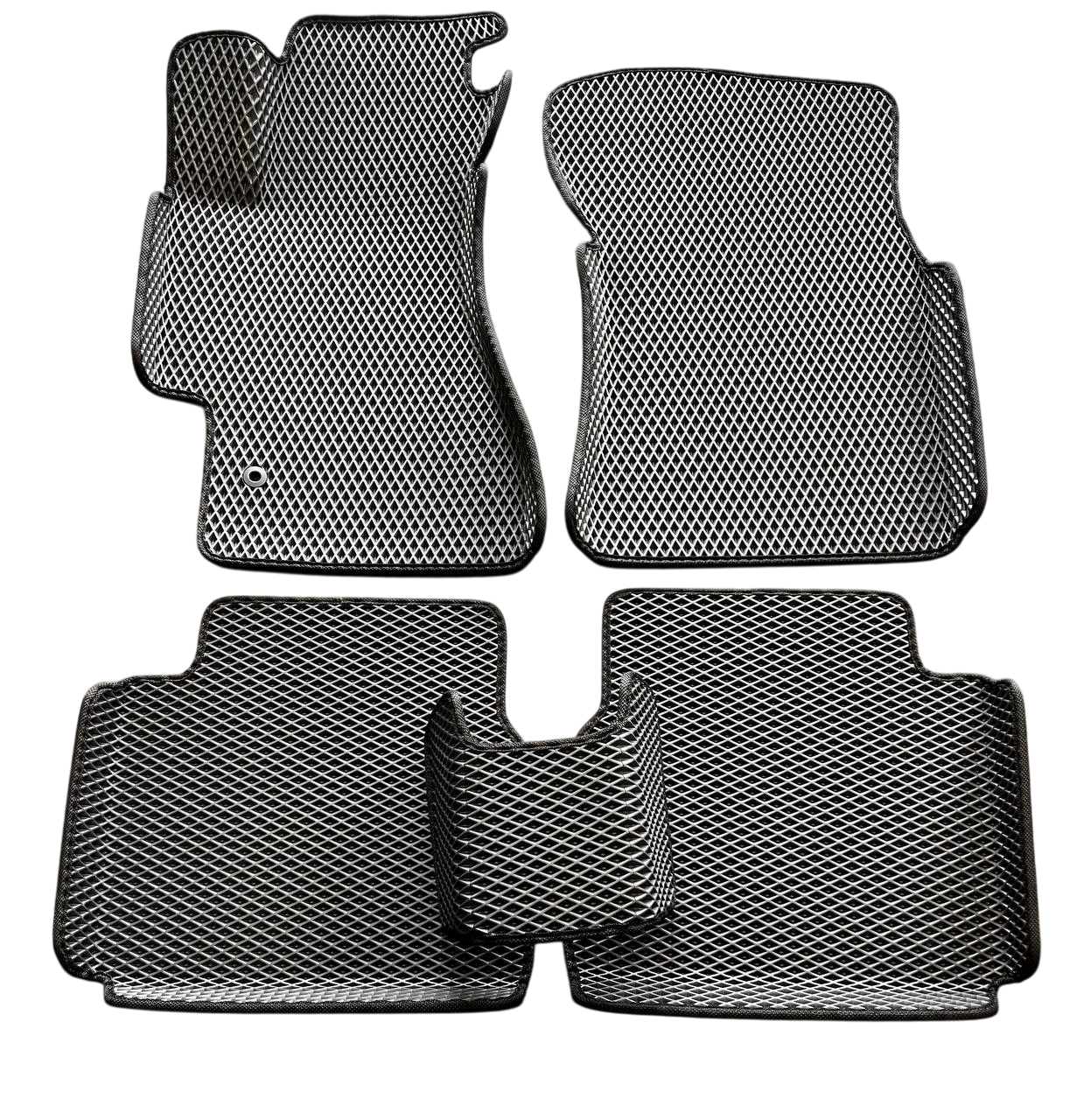 Коврики EVA с бортиками и 3Д лапой в салон для Subaru Outback/Legacy 2003+ гг. Черный (2703798425)