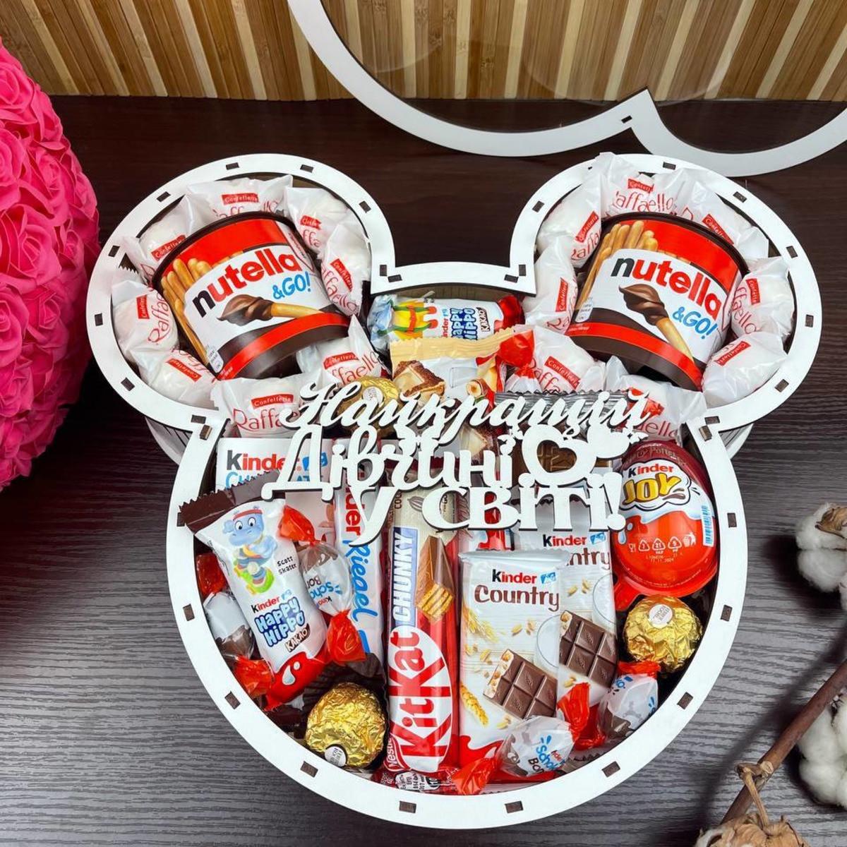 Подарочный бокс со сладостями для девушки/ребенка на праздник (box168)