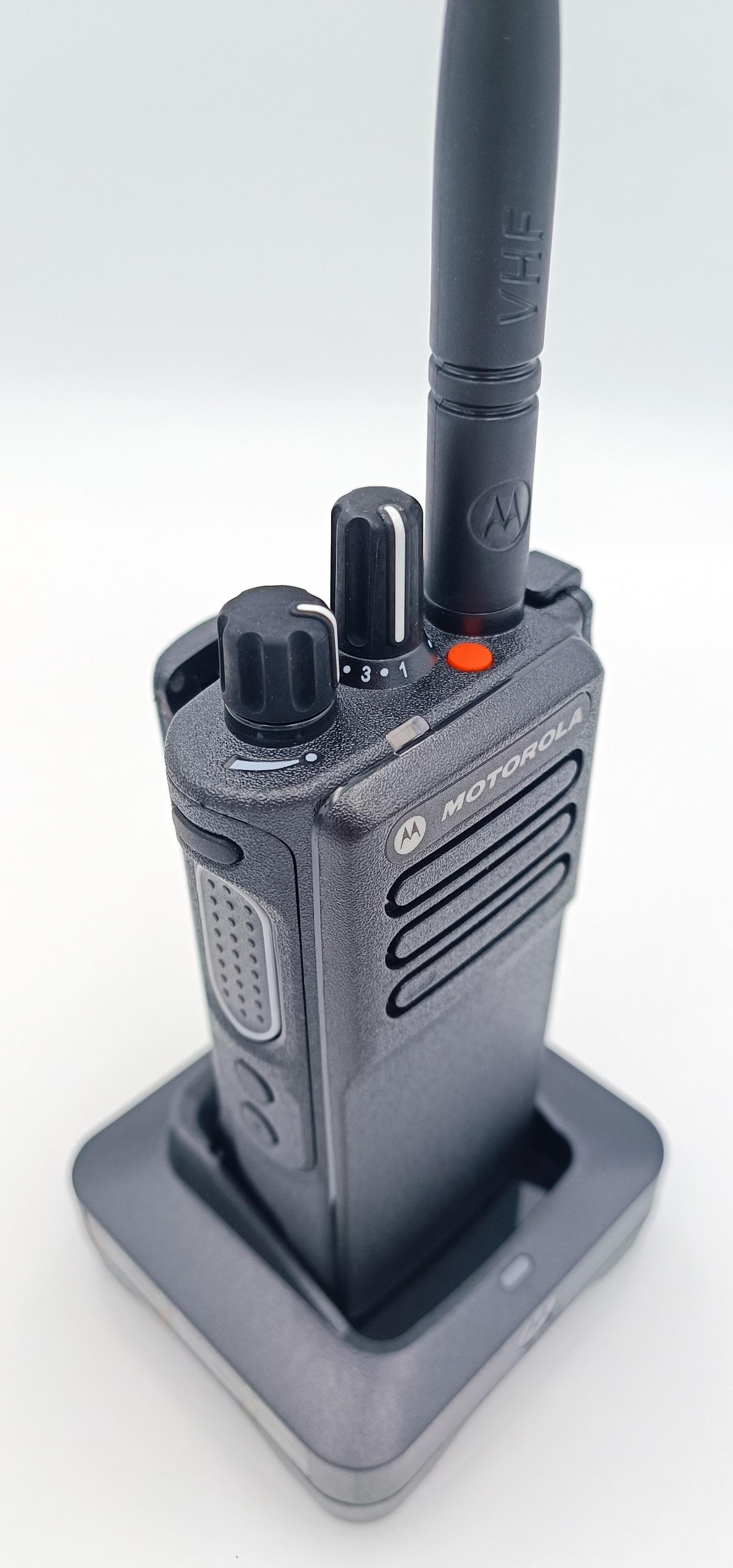 Рація Motorola DP 4400E UHF 403-527 МГц MotoTRBO/ліцензія АЕS256 - фото 5