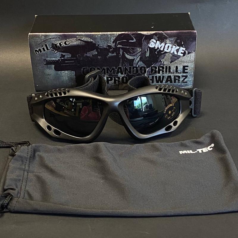 Очки защитные десантные затемненные Mil-Tec Commando Brille Air Pro Schwarz Smoke (15615302) - фото 10