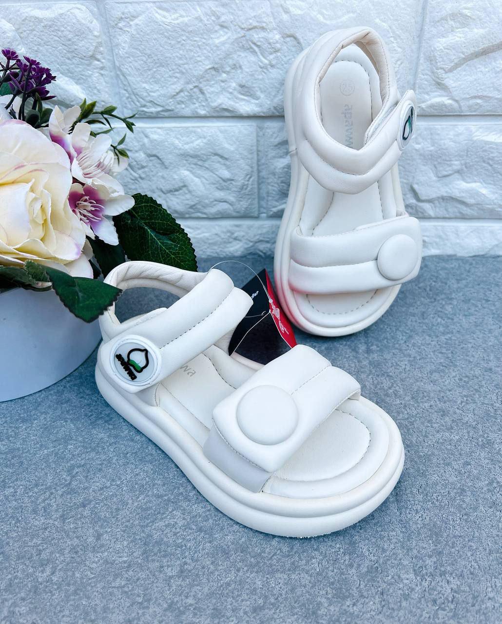 Босоножки для девочки Apawwa 1738р. 25 16,7 см Белый