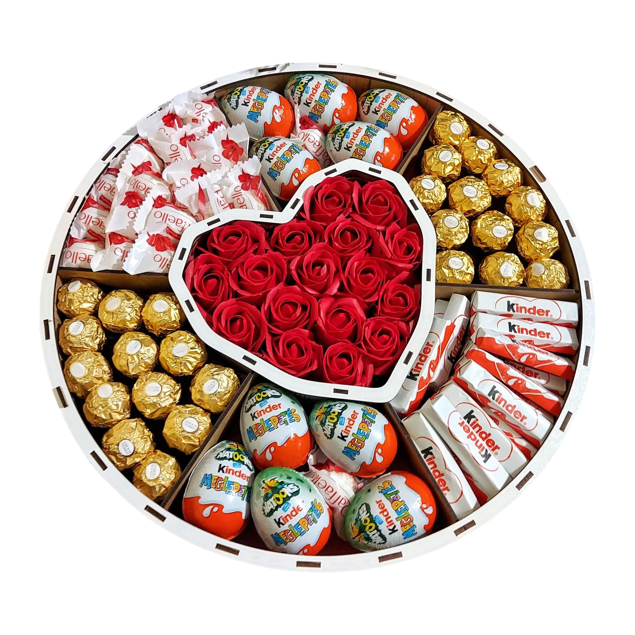 Подарочный бокс на новый год с конфетами и цветами Белый (1740488335)