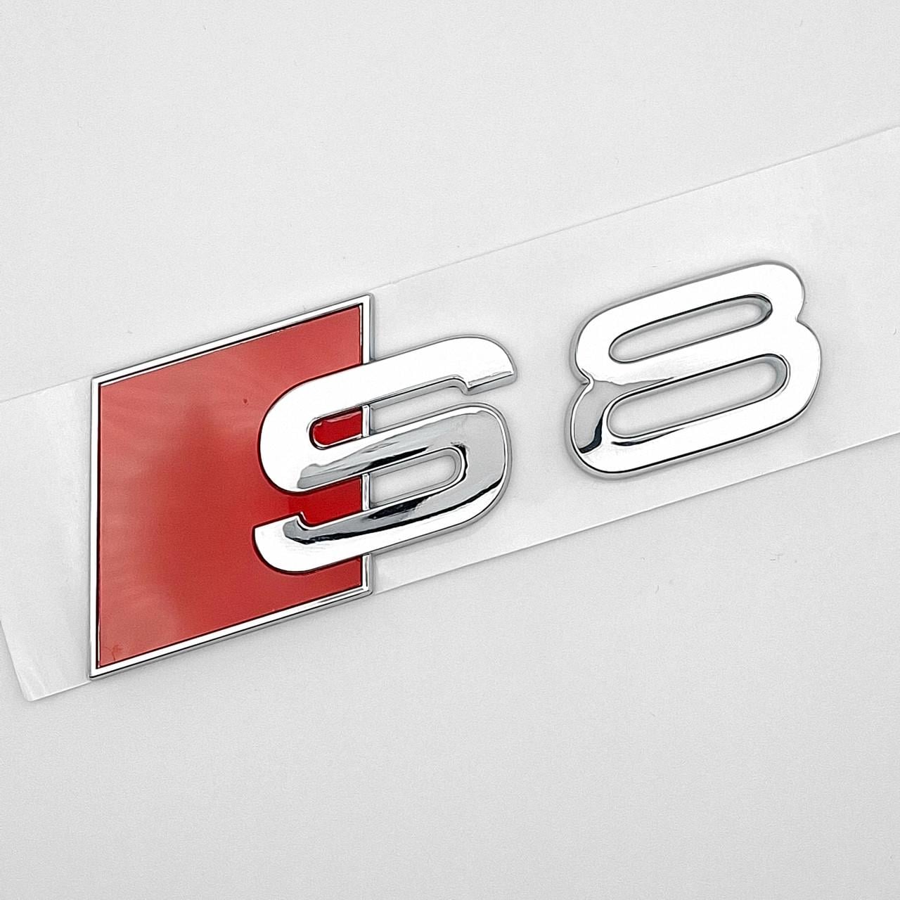 Эмблема надпись S8 Audi ABS 10,5х3,8 см Хром/Красный глянцевый (2881188673)