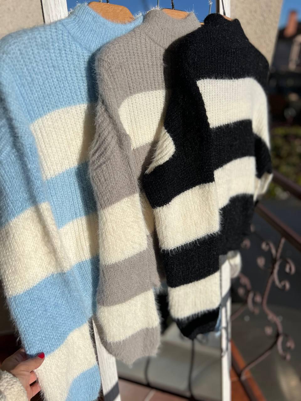 Светр жіночий A-N 2157 широка смуга короткий пухнастий ангора р. 42-46 Блакитний (3056) - фото 10