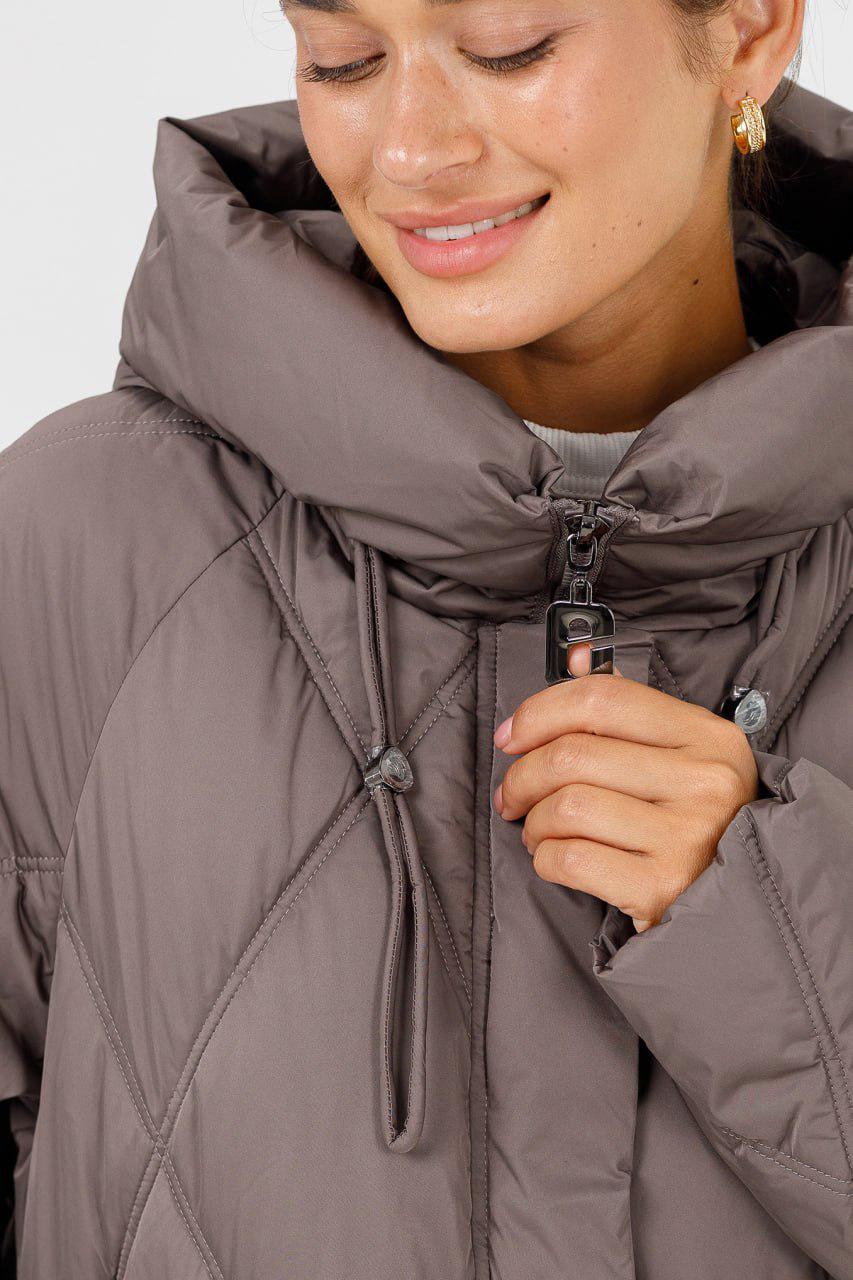 Пуховик жіночий батал Mishele р. 58 Мокко (30342\58) - фото 5