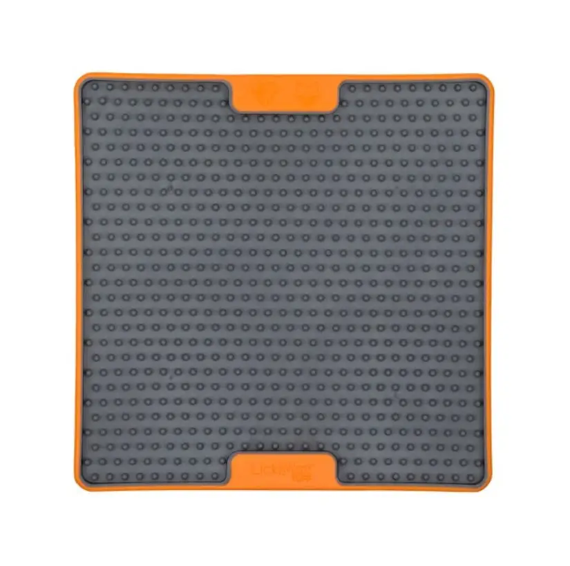 Килимок для ласощів LickiMat Soother tuff 20x20 см Orange - фото 2 Килимок для ласощів LickiMat Soother tuff 20x20 см Orange - фото 2