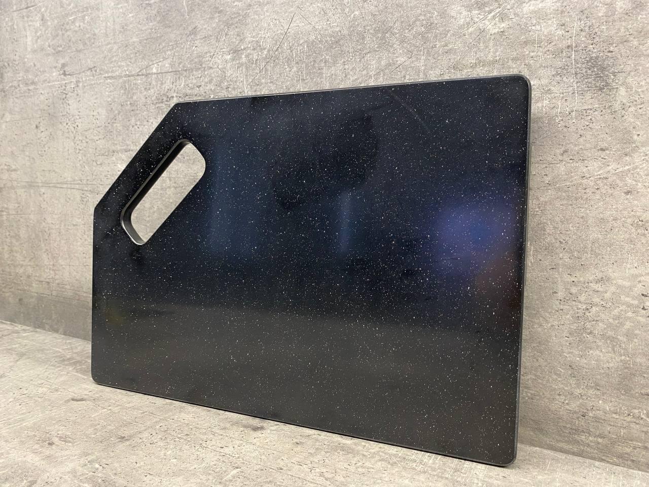 Дошка кухонна Night glow зі штучного акрилового каменю 320x220 мм Дошка кухонна Night glow зі штучного акрилового каменю 320x220 мм