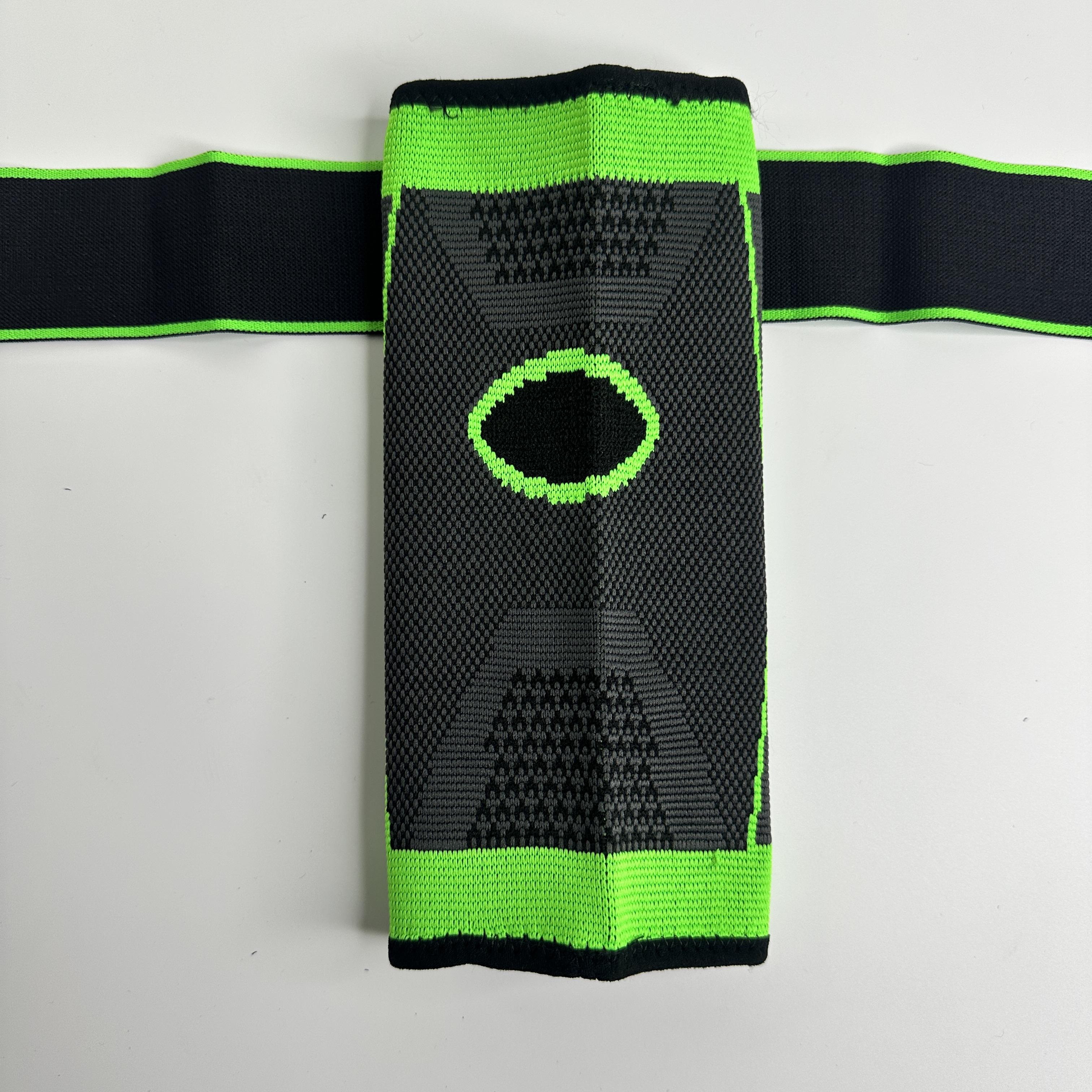 Бандаж фиксатор для голеностопа эластичный компрессионный (UFS-023) - фото 2 Бандаж фиксатор для голеностопа эластичный компрессионный (UFS-023) - фото 2