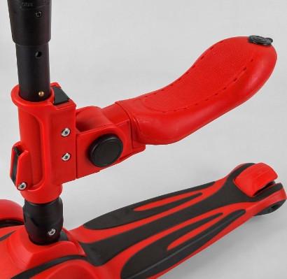 Самокат трехколесный с сиденьем ST-18003 Best Scooter Maxi складной алюминиевый руль 3 колеса PU - фото 6 Самокат трехколесный с сиденьем ST-18003 Best Scooter Maxi складной алюминиевый руль 3 колеса PU - фото 6