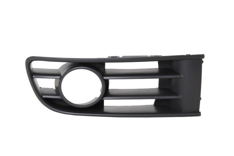 Решетка бампера AVTM Volkswagen Polo IV HB 02-05 правая с отв п-тум 6Q0853666CB41 7401 992