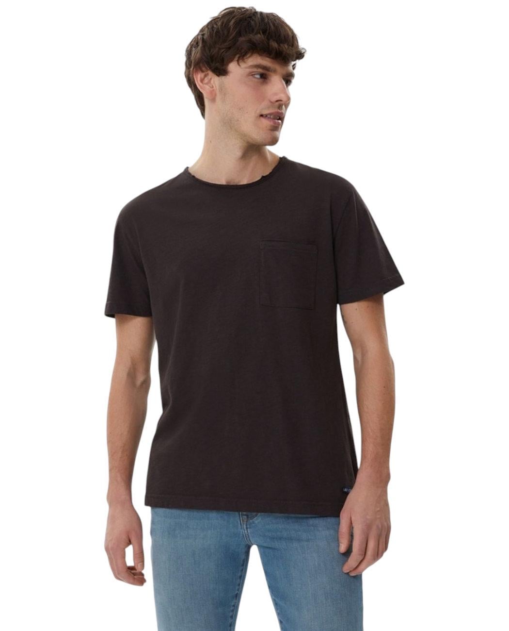 Футболка мужская Lee Cooper Daniel 222LCM242042Black L Черный (8682272291298)
