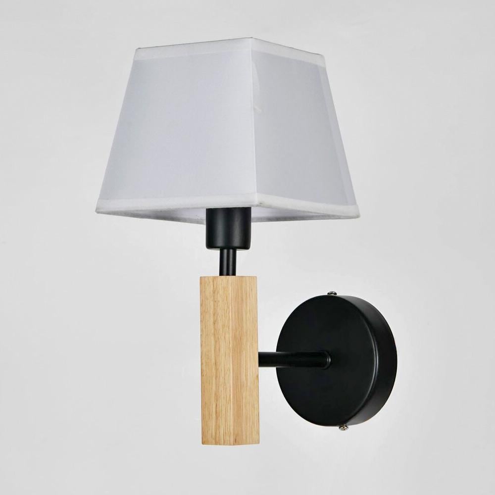 Настенный светильник с абажуром Light House SRS-19949/1B BK Черный/Дерево Настенный светильник с абажуром Light House SRS-19949/1B BK Черный/Дерево