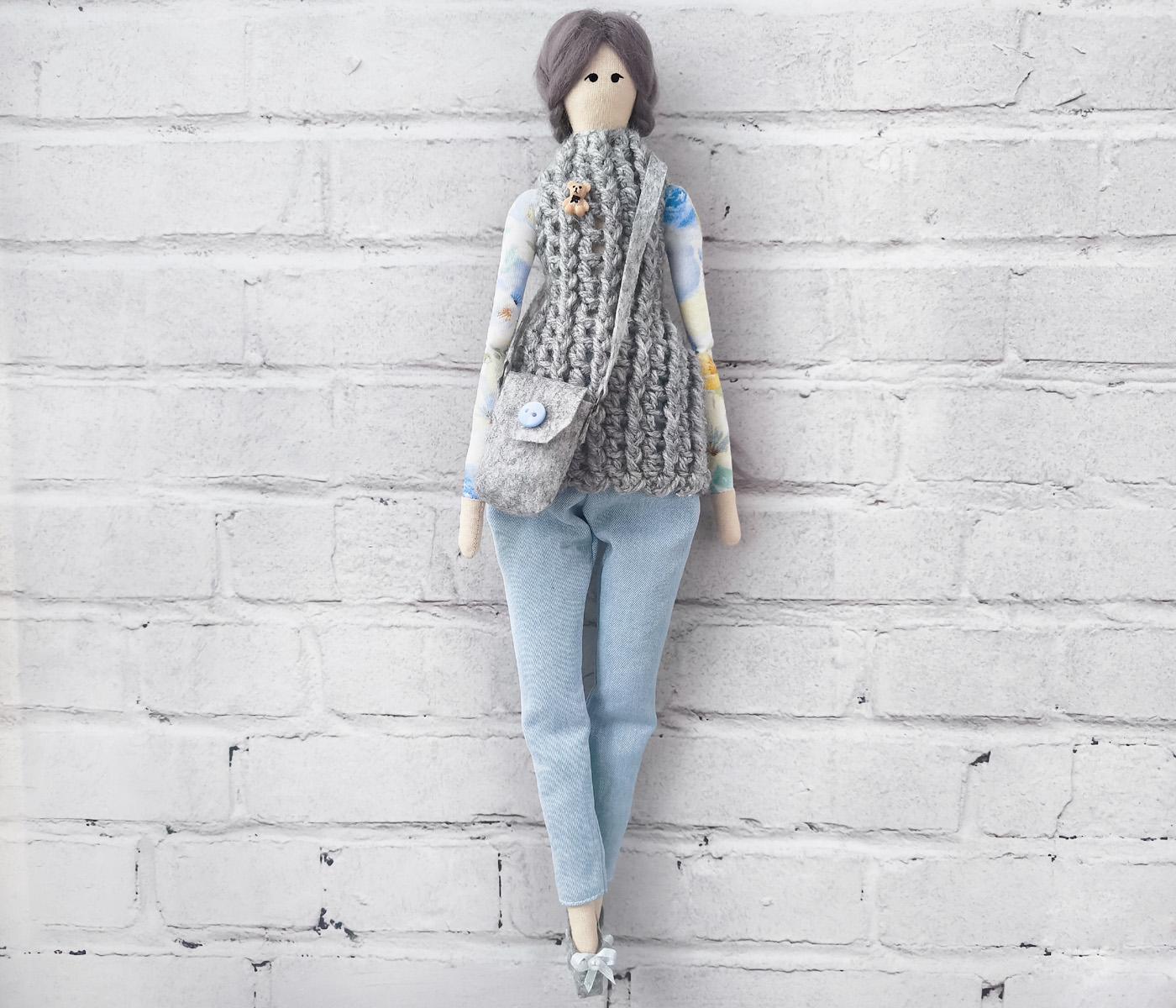 Інтер'єрна лялька в стилі тільда в джинсах і жилетці (32200135)