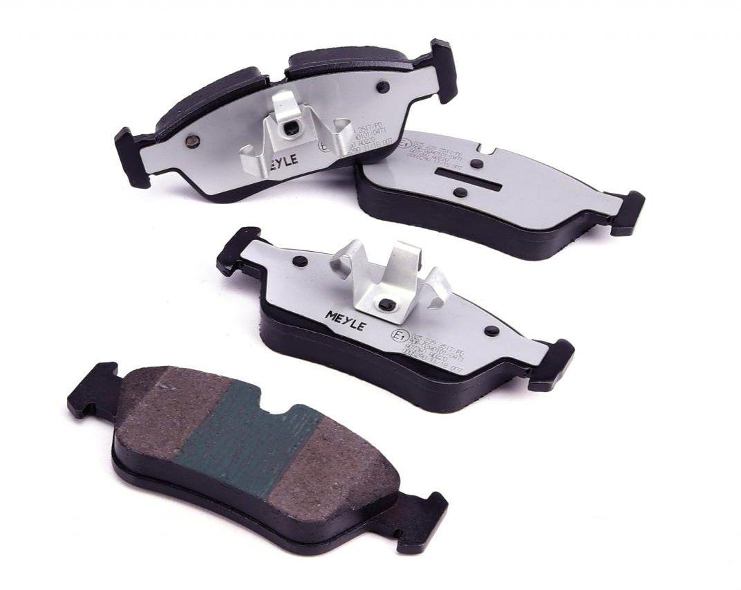 Тормозные колодки передние Meyle для BMW 3 E90 1.6-2.0 i 04-11 (025 239 3517/PD)