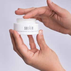 Крем нічний регенеруючий омолоджуючий L`Oreal Paris Soskin Regenerating anti agieng night cream 50 мл - фото 2 Крем нічний регенеруючий омолоджуючий L`Oreal Paris Soskin Regenerating anti agieng night cream 50 мл - фото 2