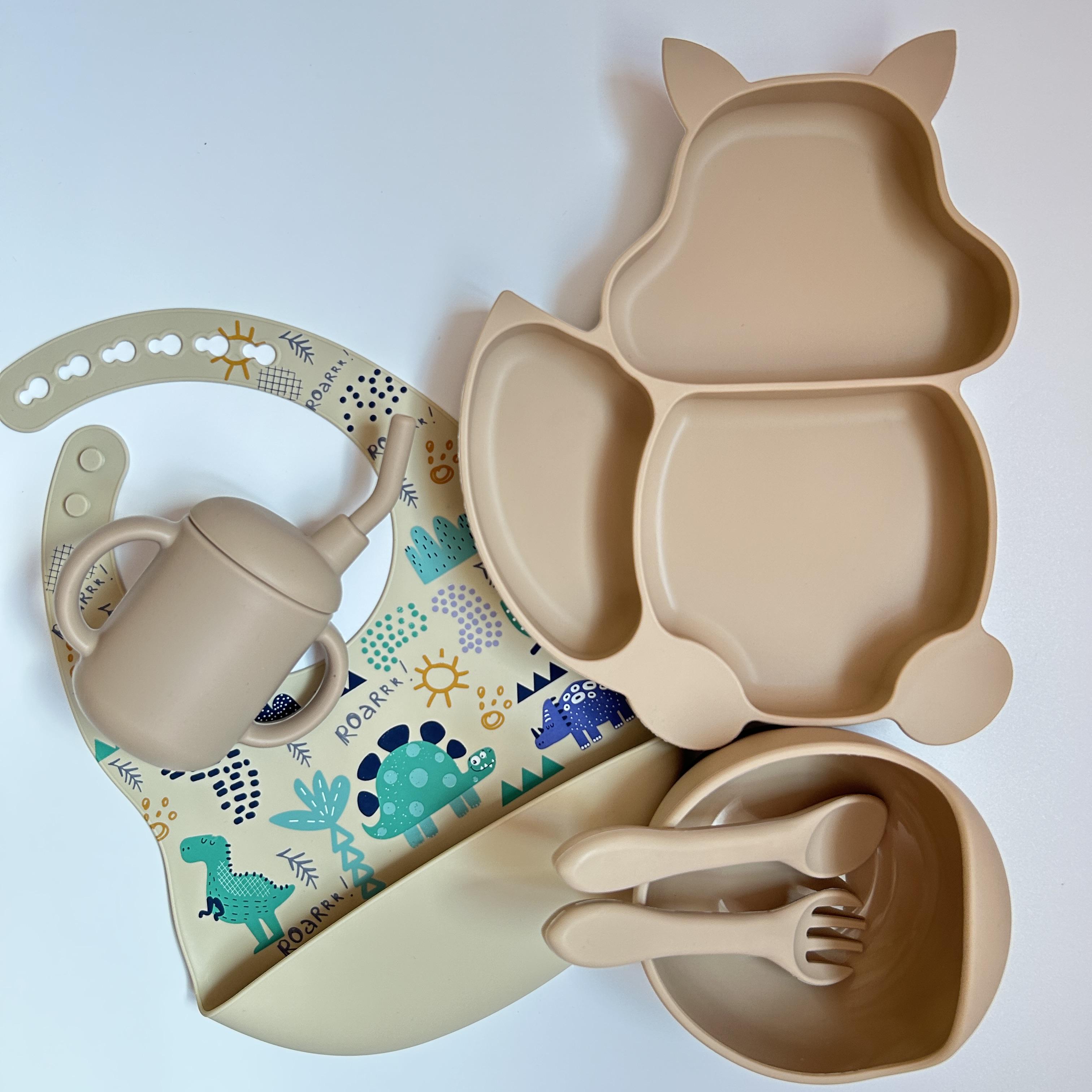Дитячий набір посуду SQPR img_e5548 із силікону принт Білка (Y15) - фото 1 Дитячий набір посуду SQPR img_e5548 із силікону принт Білка (Y15) - фото 1