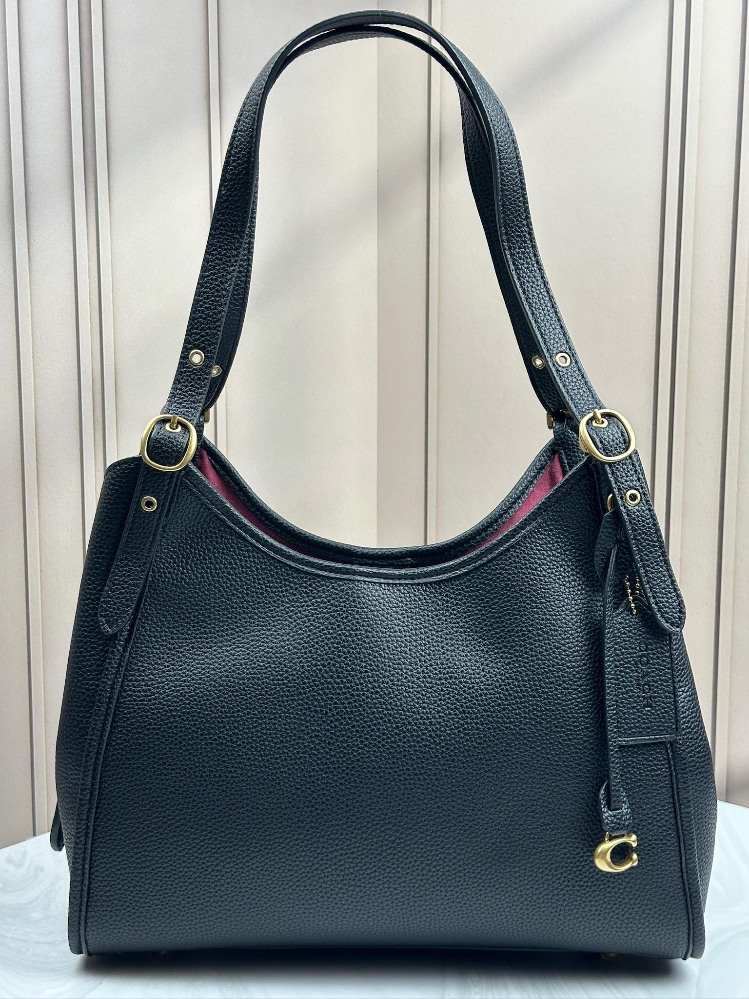 Сумка жіноча шкіряна Coach Willow Shoulder Bag з двома ремінцями Чорний