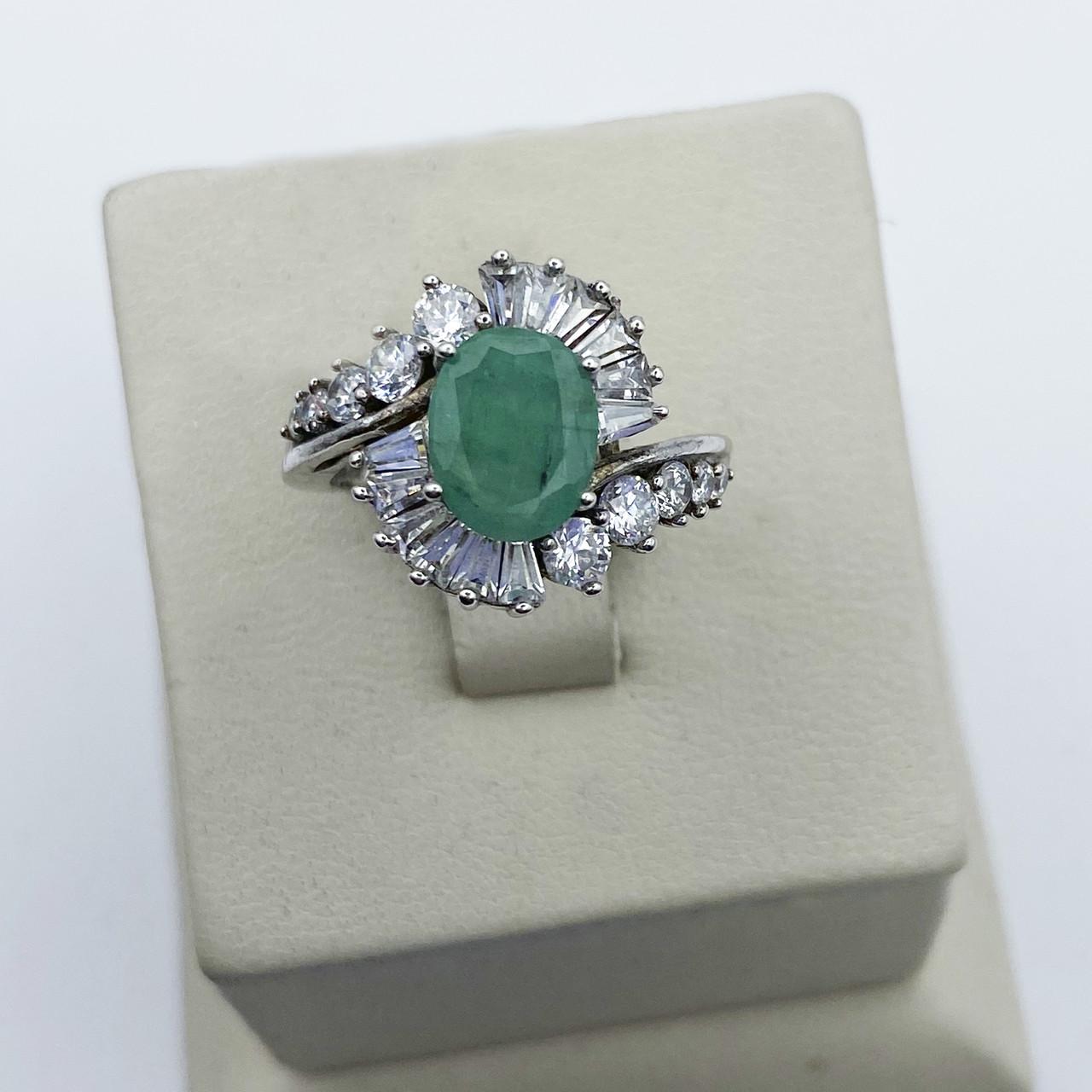 Каблучка срібна зі смарагдом р. 16 4,1 г (1994452262)