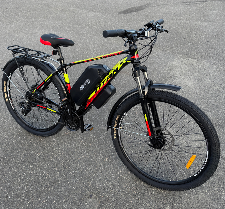 Велосипед с Е-комплектом с багажником Titan Arena 29" 2025 48 В 500 Вт MXSUS 18 Ah до 65 км запас хода дисплей LSD10 Pas-ассистент Black/Red