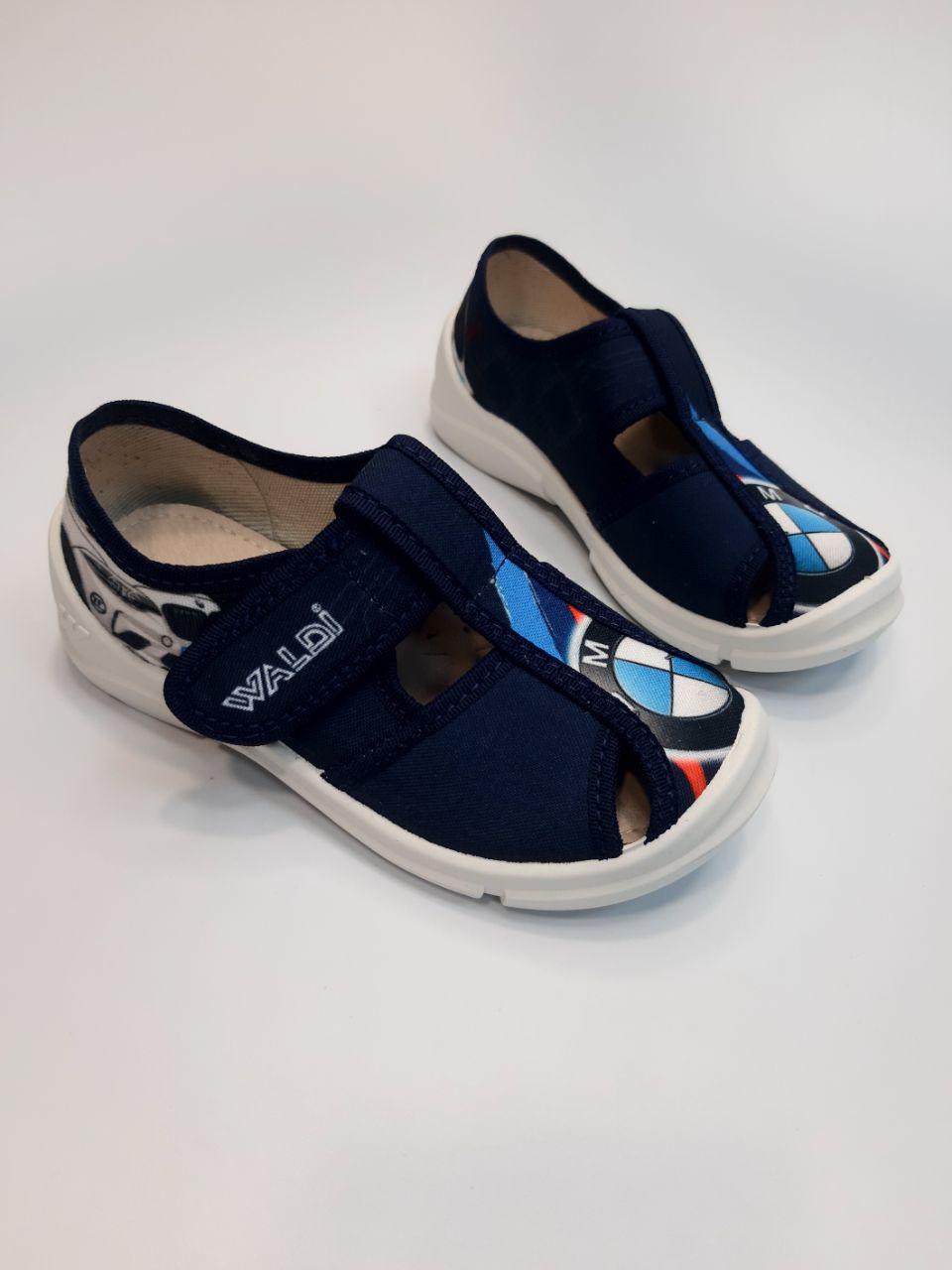 Тапочки Waldi для мальчика текстильные р. 30 19,3 см Синий (360-661) Тапочки Waldi для мальчика текстильные р. 30 19,3 см Синий (360-661)