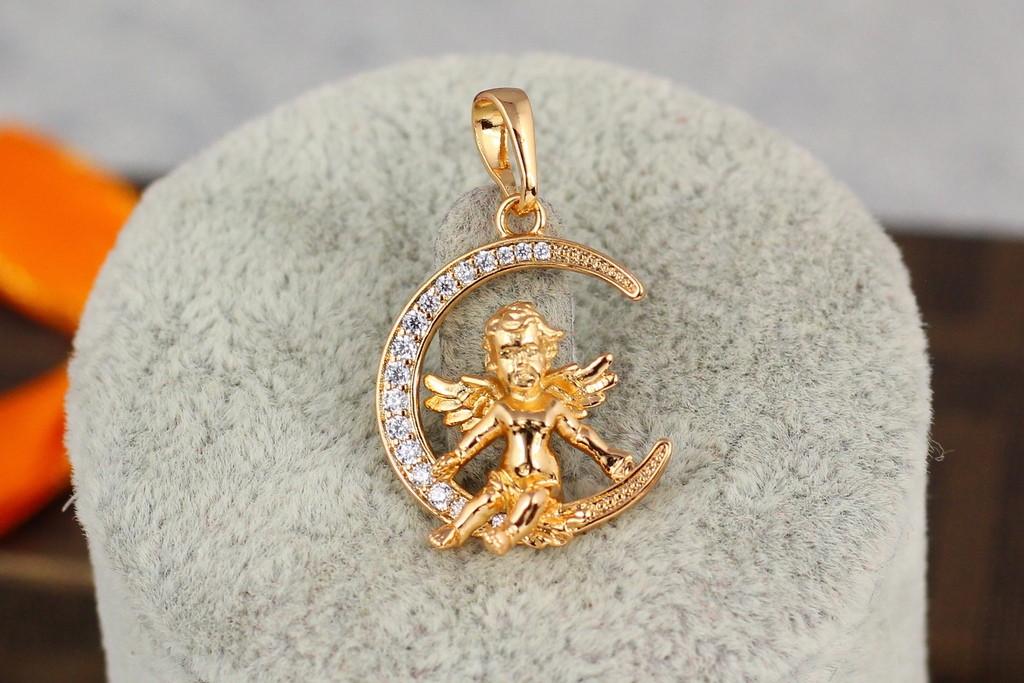 Кулон Xuping Jewelry Ангелочек на месяце 2,2 см Золотистый