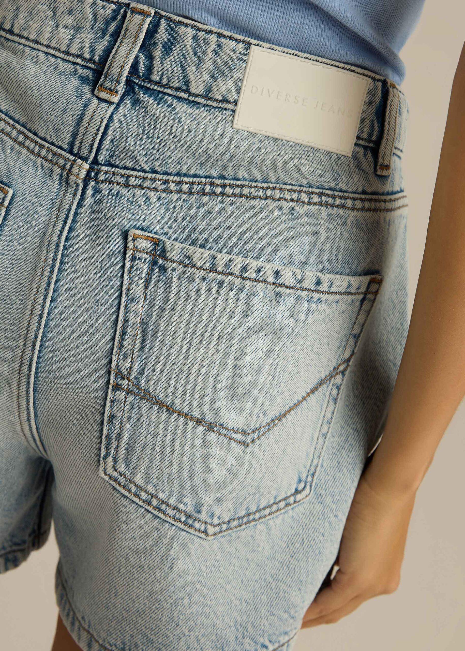 Шорти жіночі Diverse BRITE джинсові M Світло-блакитний (5905384135827) - фото 5 Шорти жіночі Diverse BRITE джинсові M Світло-блакитний (5905384135827) - фото 5