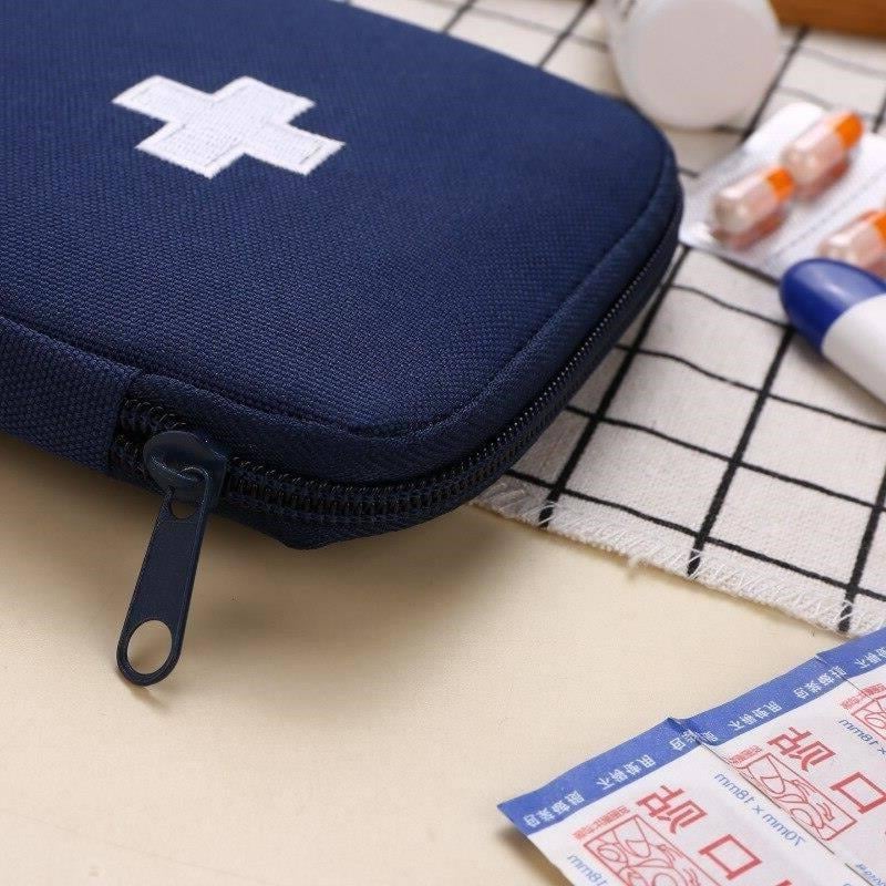 Аптечка портативная текстильная MedicBag 150х105х20 мм Синий (1582) - фото 7